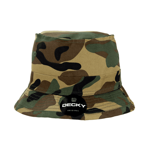 A camouflage structured fisherman's hat with a wide brim and a logo tag on the side.